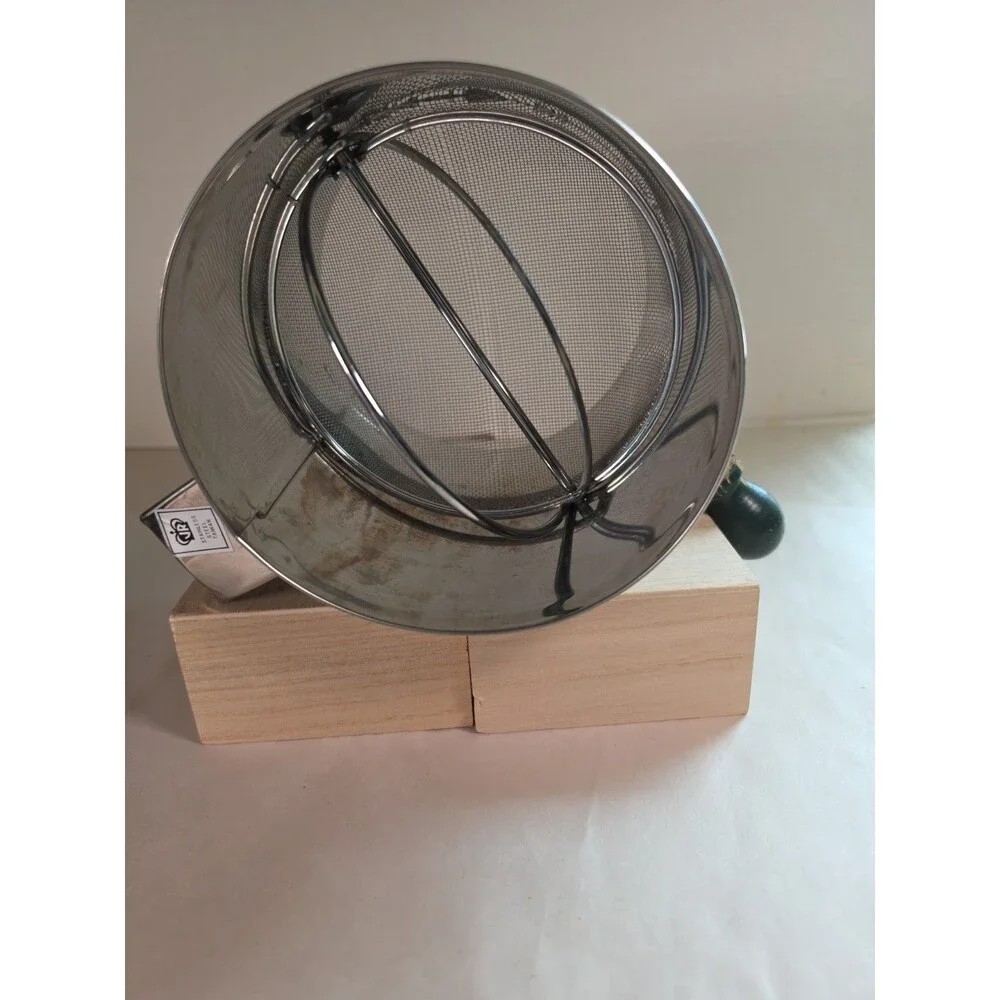 Vintage Extra Large Sifter 8-Cup Hand Crank Flour  Dry Ingredients Sifter Green